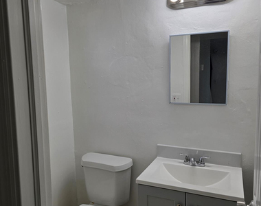 20 Nw 7th Avenue - Photo Thumbnail 2