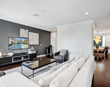 381 E Cannery Row Circle - Photo Thumbnail 7
