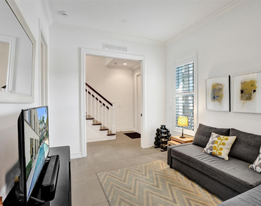 381 E Cannery Row Circle - Photo Thumbnail 31