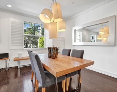 381 E Cannery Row Circle - Photo Thumbnail 9