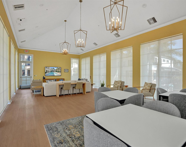 381 E Cannery Row Circle - Photo Thumbnail 51