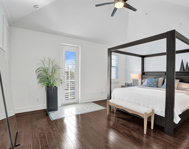381 E Cannery Row Circle - Photo Thumbnail 15