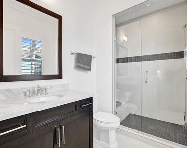 381 E Cannery Row Circle - Photo Thumbnail 27