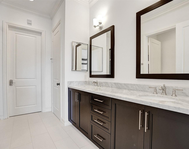 381 E Cannery Row Circle - Photo Thumbnail 21