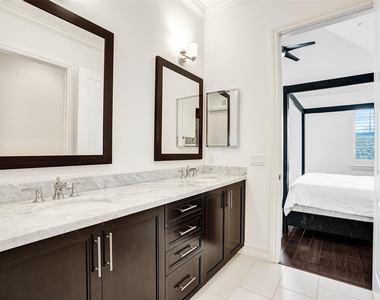 381 E Cannery Row Circle - Photo Thumbnail 20