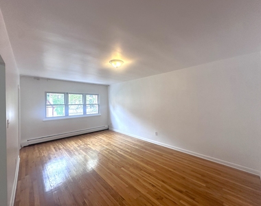 117-8 Curzon Road - Photo Thumbnail 1