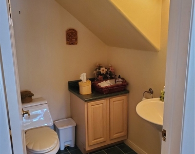 12944 Woodbridge Street - Photo Thumbnail 7