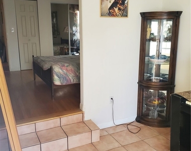 12944 Woodbridge Street - Photo Thumbnail 11