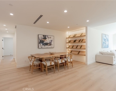 6144 Zelzah Avenue - Photo Thumbnail 24