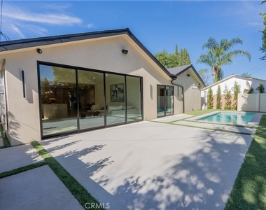 6144 Zelzah Avenue - Photo Thumbnail 21