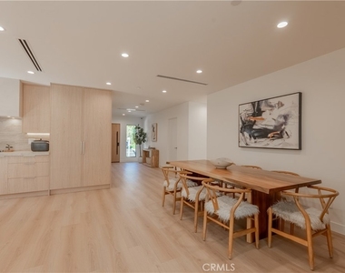 6144 Zelzah Avenue - Photo Thumbnail 7