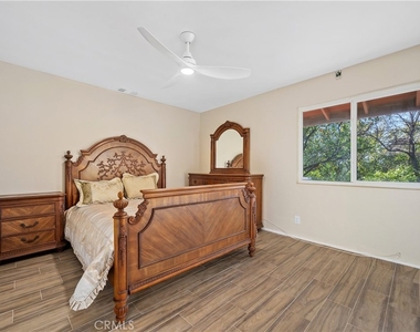 11760 Lasselle Street - Photo Thumbnail 22