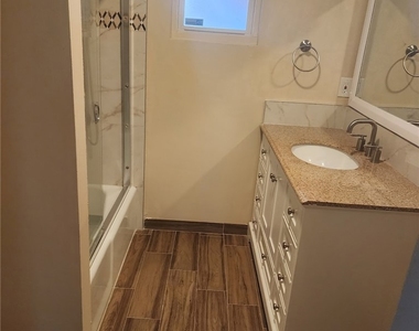 11760 Lasselle Street - Photo Thumbnail 40