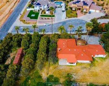 11760 Lasselle Street - Photo Thumbnail 35