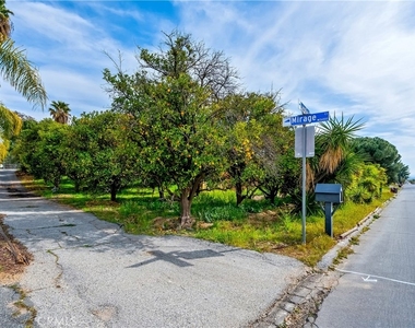 11760 Lasselle Street - Photo Thumbnail 38