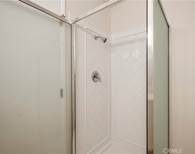 26941 Rainbow Glen Drive - Photo Thumbnail 10