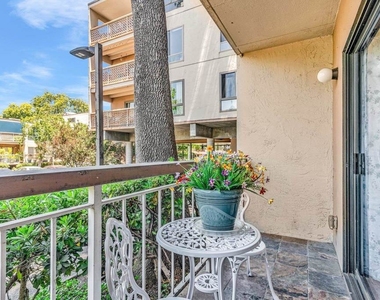 470 N Civic Dr - Photo Thumbnail 27
