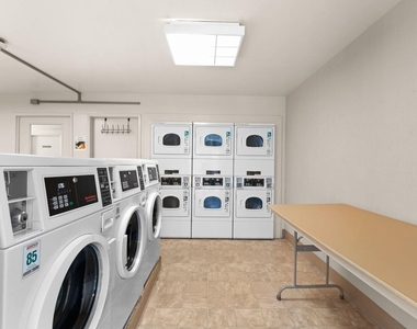 470 N Civic Dr - Photo Thumbnail 46
