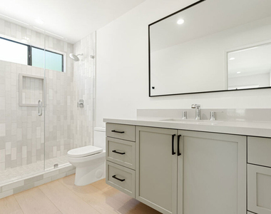 4933 Collett Avenue - Photo Thumbnail 39