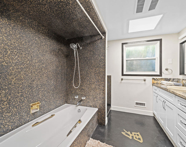 5008 Valley Ridge Avenue - Photo Thumbnail 15