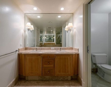 701 Ocean Avenue - Photo Thumbnail 14