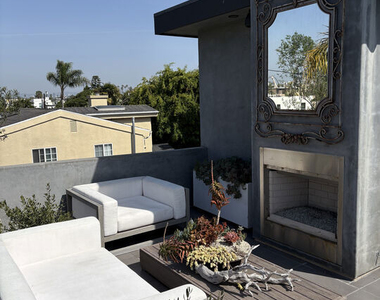2425 Clement Avenue - Photo Thumbnail 23