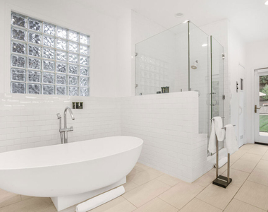 1833 Franklin Canyon Drive - Photo Thumbnail 13