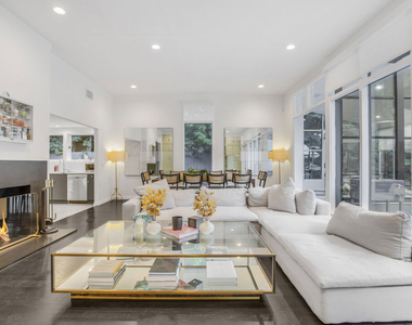 1833 Franklin Canyon Drive - Photo Thumbnail 4