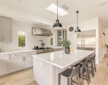 9617 Kirkside Road - Photo Thumbnail 5