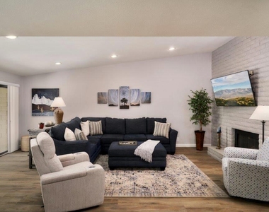 25 Maximo Way - Photo Thumbnail 10