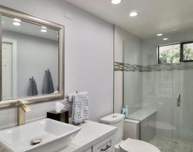 25 Maximo Way - Photo Thumbnail 8