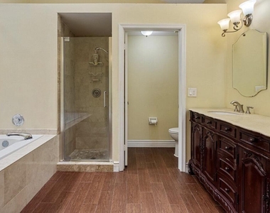7640 Forest Green Ln - Photo Thumbnail 8