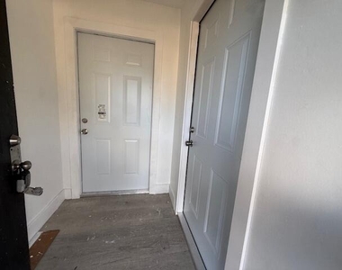 904 4th Street - Photo Thumbnail 43
