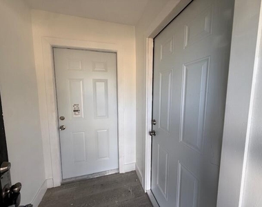 904 4th Street - Photo Thumbnail 45