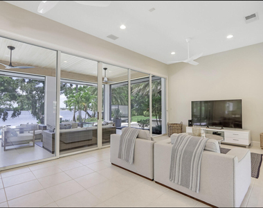 11 N River Road - Photo Thumbnail 10
