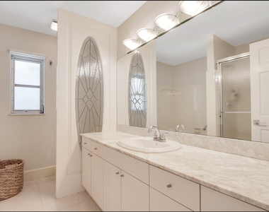 11 N River Road - Photo Thumbnail 17