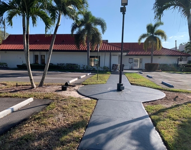 2500 Fiore Way - Photo Thumbnail 12
