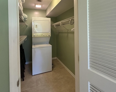 4801 Esedra Court - Photo Thumbnail 16