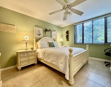 4801 Esedra Court - Photo Thumbnail 13