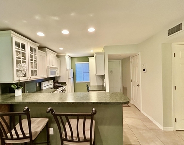 4801 Esedra Court - Photo Thumbnail 12