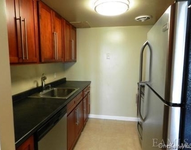 304 Chateau Rive Street - Photo Thumbnail 1
