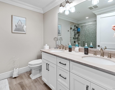 1 Village Green Drive - Photo Thumbnail 8