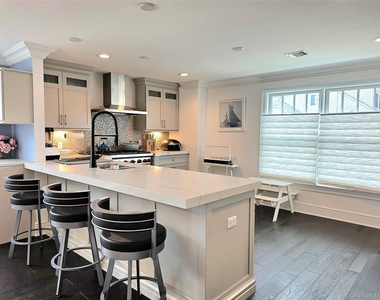 34 Village Green Drive - Photo Thumbnail 23