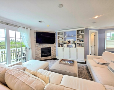 34 Village Green Drive - Photo Thumbnail 20
