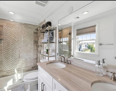 34 Village Green Drive - Photo Thumbnail 10