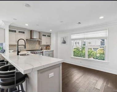 34 Village Green Drive - Photo Thumbnail 2