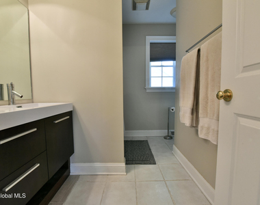 27 Horseshoe Drive - Photo Thumbnail 19
