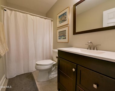 27 Horseshoe Drive - Photo Thumbnail 24