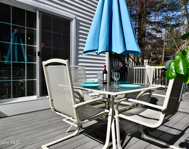 27 Horseshoe Drive - Photo Thumbnail 5