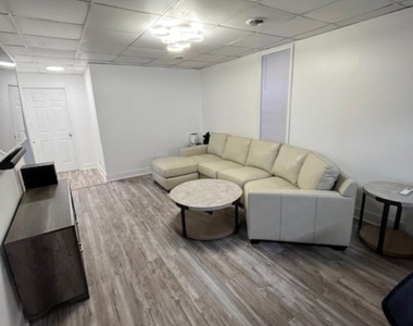 189 Hill Street - Photo Thumbnail 5